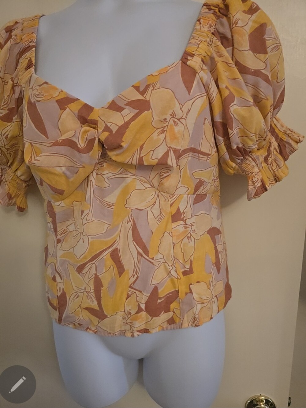 Nine West Floral Puff Sleeve Sweetheart Blouse XL NWOT Boho Romantic - Picture 3 of 7